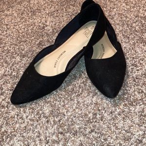 Soft black slip-ons, EUC, size 6 ladies